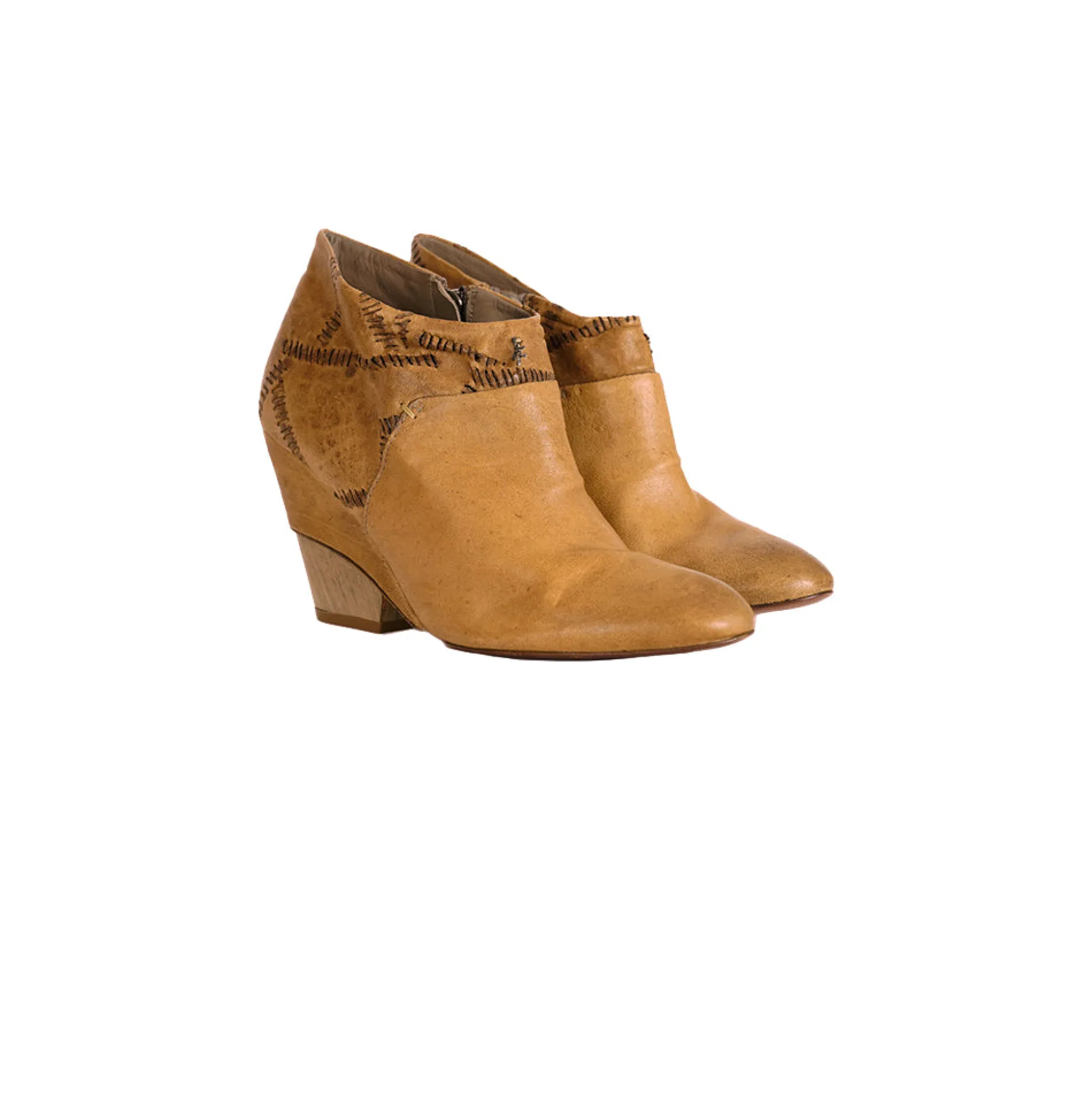 Bootie Baku Cognac