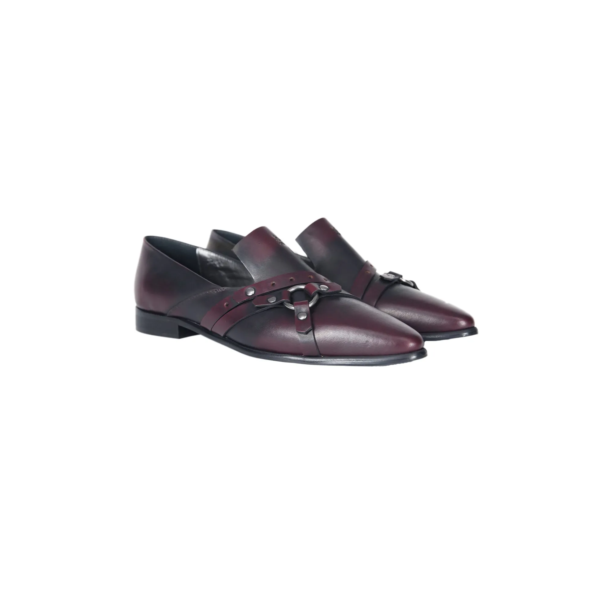 BUCKLE EMBELLISHED POINTED LOAFER Burgundy