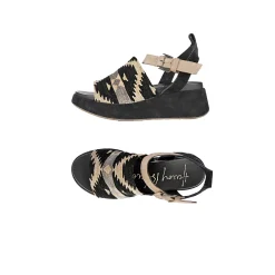 Platform Sandal Azteco Fabric Black
