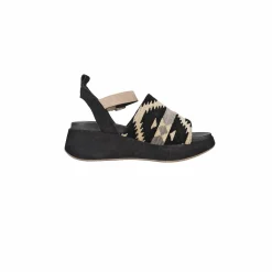 Platform Sandal Azteco Fabric Black