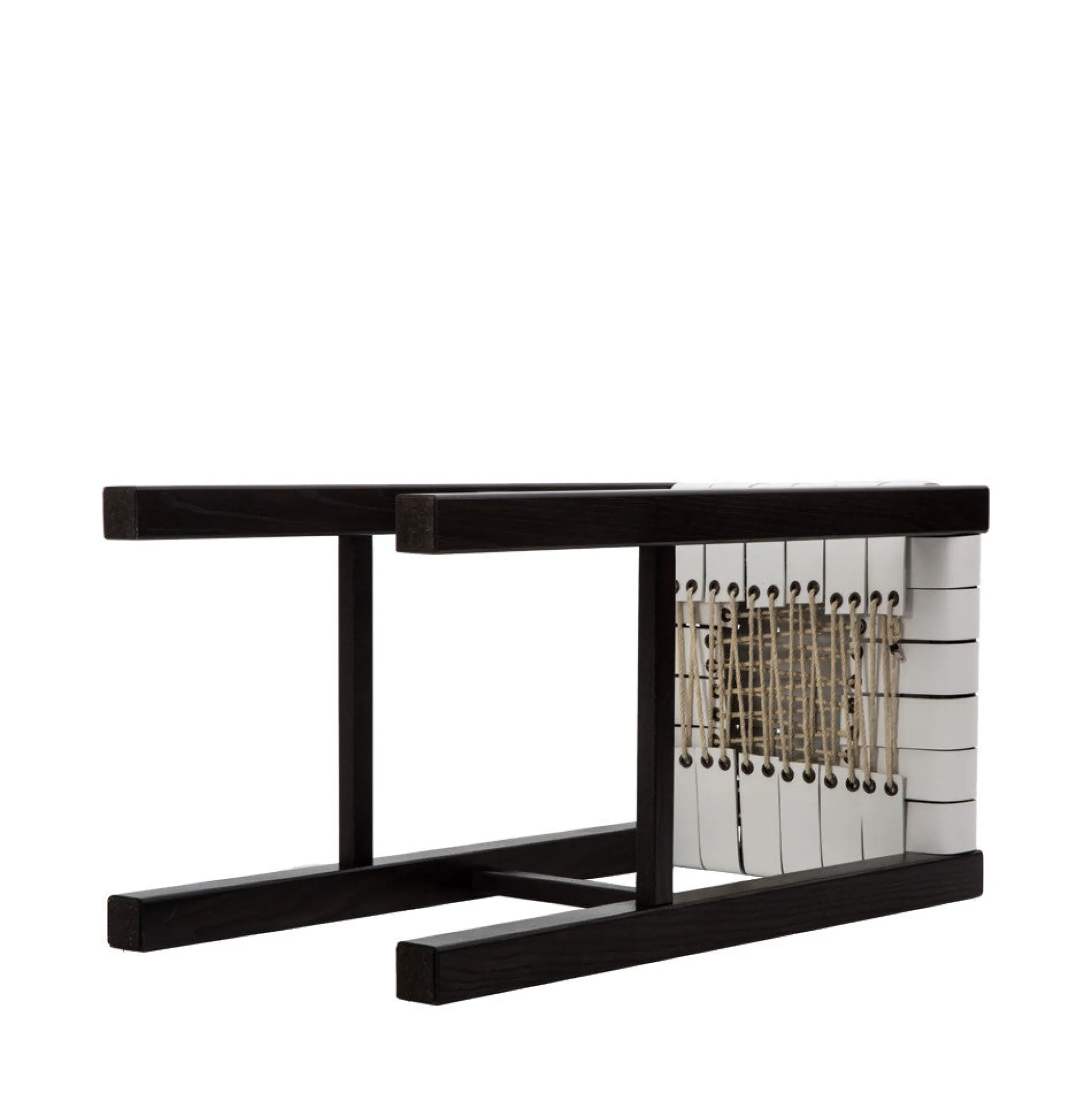 Sgabello Nestor Cuoio Incrociato White