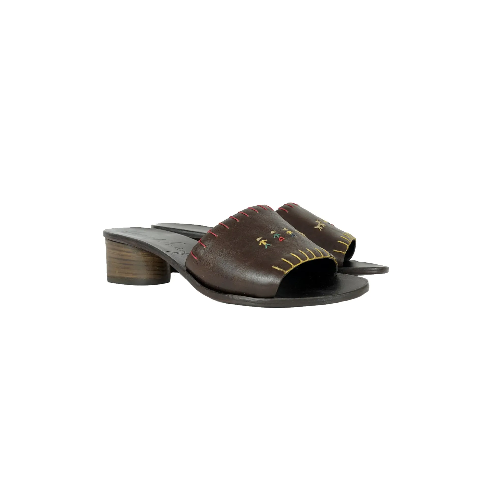 Slipper Family Spinner Brown